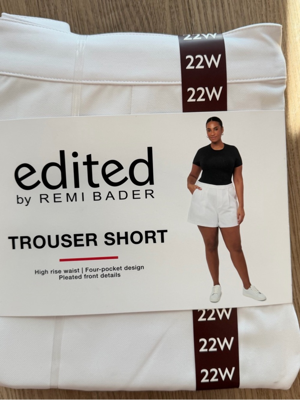 White Trouser Short‎